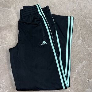 LIGHTLY WORN!!! Adidas women’s sweatpants